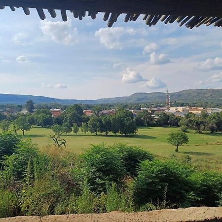At Ease Road Lodge Zeerust Ngoại thất bức ảnh